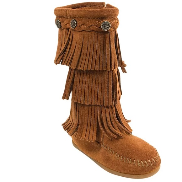 Minnetonka Other - Minnetonka Brown 3-Layer Fringe Boots Soft Suede